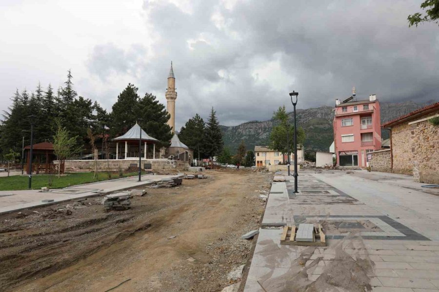 Seyyid Harun Veli Çevre Düzenlemesi 2. Etap Çalışmaları Sürüyor