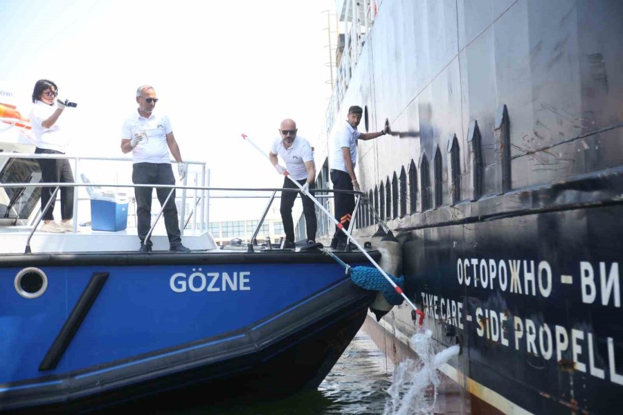 Mersin’e Gelen Gemilere Sıkı Denetim: Atıklarını Gelişigüzel Atamıyorlar