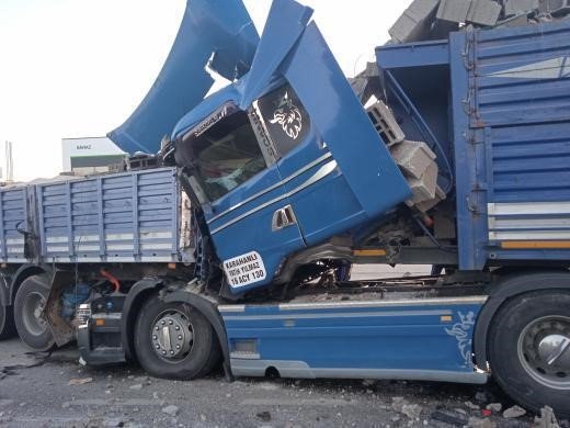 Eskişehir’de Tır Kazası: 1’i Ağır 4 Yaralı