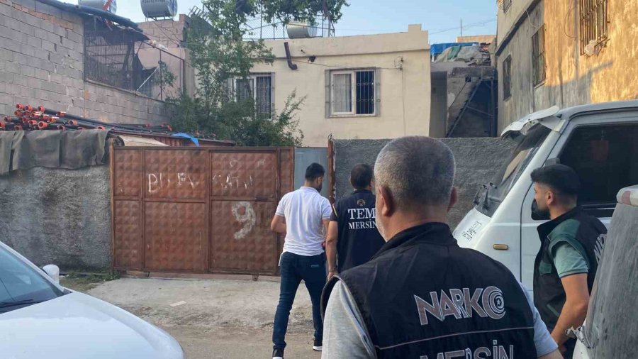 Mersin’de Aranan Şahıslara Operasyon: 76 Gözaltı Kararı