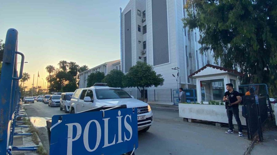 Mersin’de Aranan Şahıslara Operasyon: 76 Gözaltı Kararı