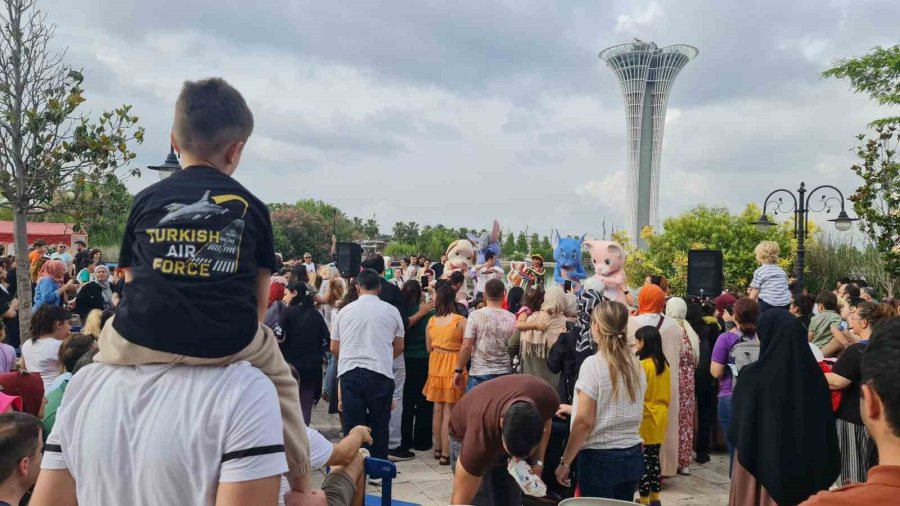 Kepez’den Babalar Gününe Özel ‘en Baba Şenlik’