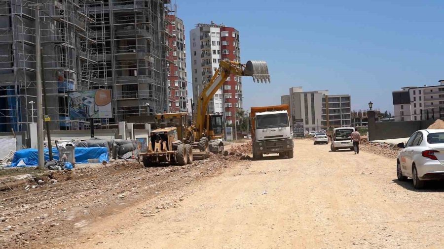 Antalya Büyükşehir Belediyesi Çalkaya’da Yeni Yollar Açıyor