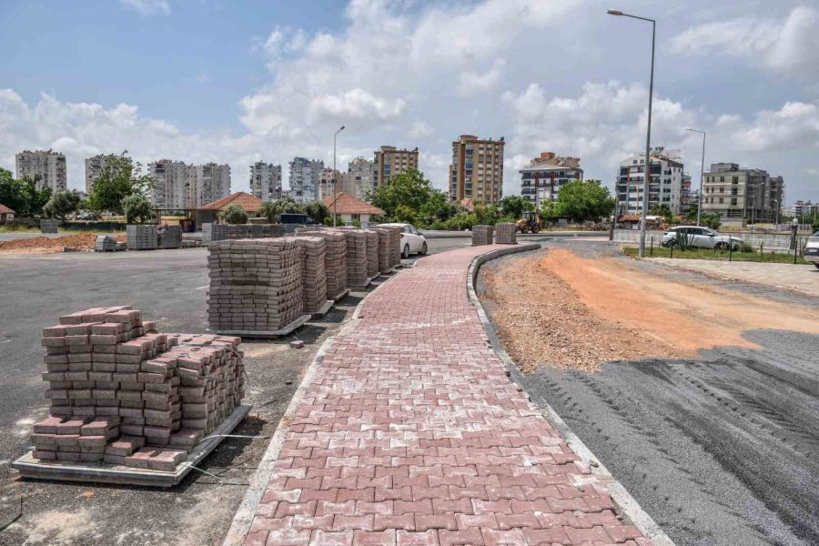 Göksu’nun Caddeleri Güzelleşiyor