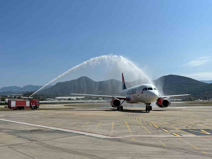 Yılın İlk Sırp Turist Kafilesi Gazipaşa-alanya Havalimanı’na Geldi