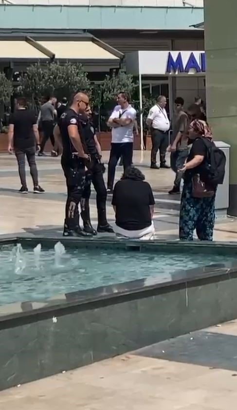 Polisi Görünce Namaz Kılmaya Başladı, Gerçek Çok Farklı Çıktı