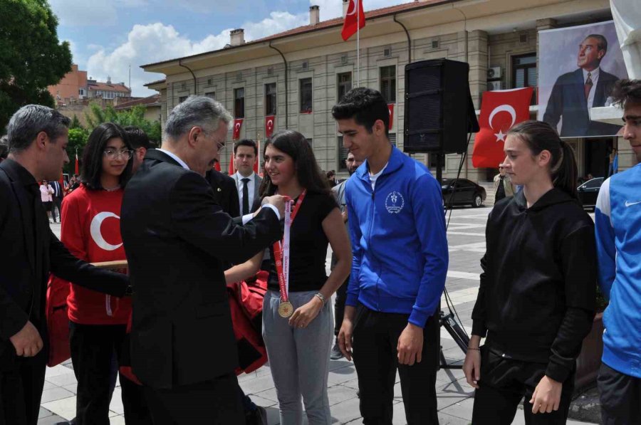 Atatürk’ün Eskişehir’e İlk Ziyaretinin 103’üncü Yıl Dönümü İçin Tören Düzenlendi