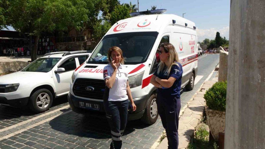 Side Antik Kenti’nde Eylem Yaptılar, Ambulansa Bile Yol Vermediler