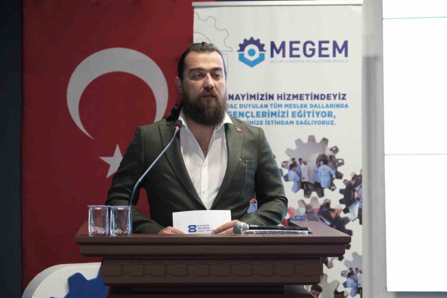 Megem 32’nci Dönem Mezunlarını Verdi