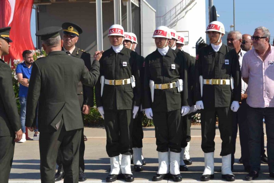 Pençe Kilit Operasyonu’nda Yaralanarak Şehit Düşen Uzman Çavuş’a Gözyaşları Arasında Karşılama