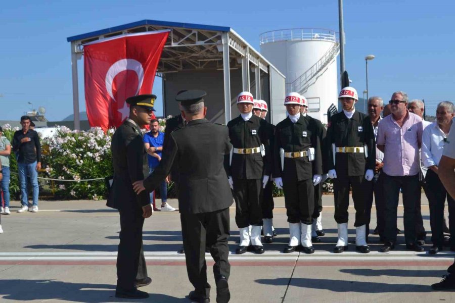 Pençe Kilit Operasyonu’nda Yaralanarak Şehit Düşen Uzman Çavuş’a Gözyaşları Arasında Karşılama