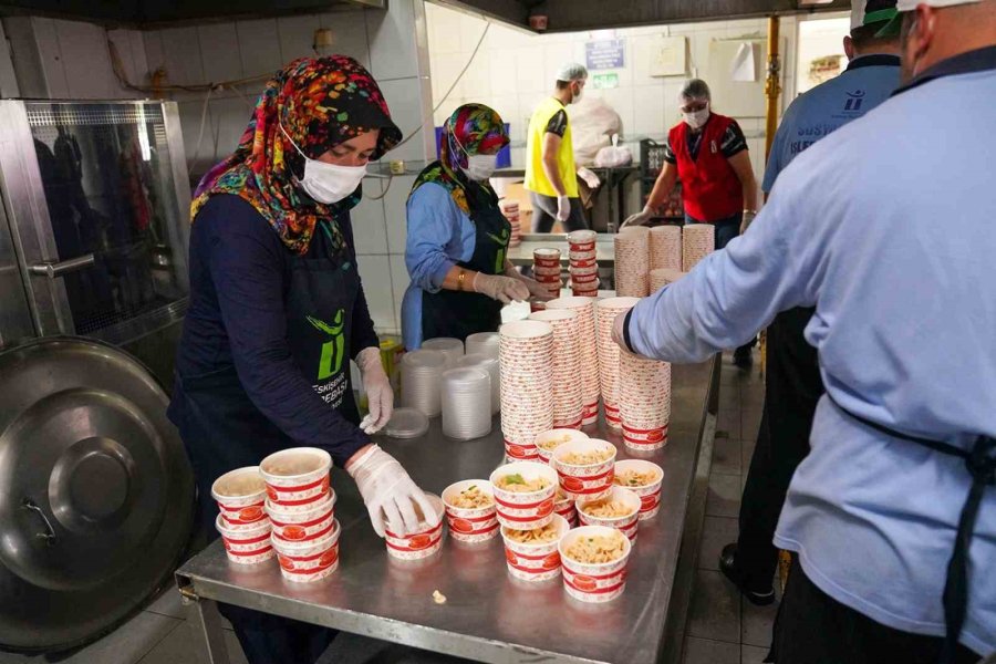 Tepebaşı’nda Bereket Paylaştıkça Çoğalıyor