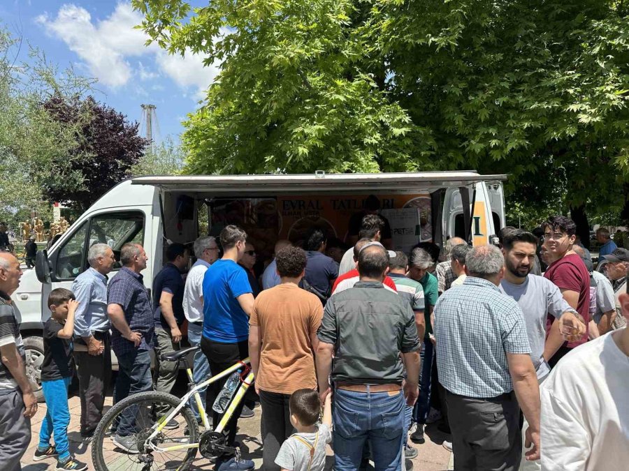 Şehit Jandarma Oğuzhan Arduç İçin Lokma Döktürüldü