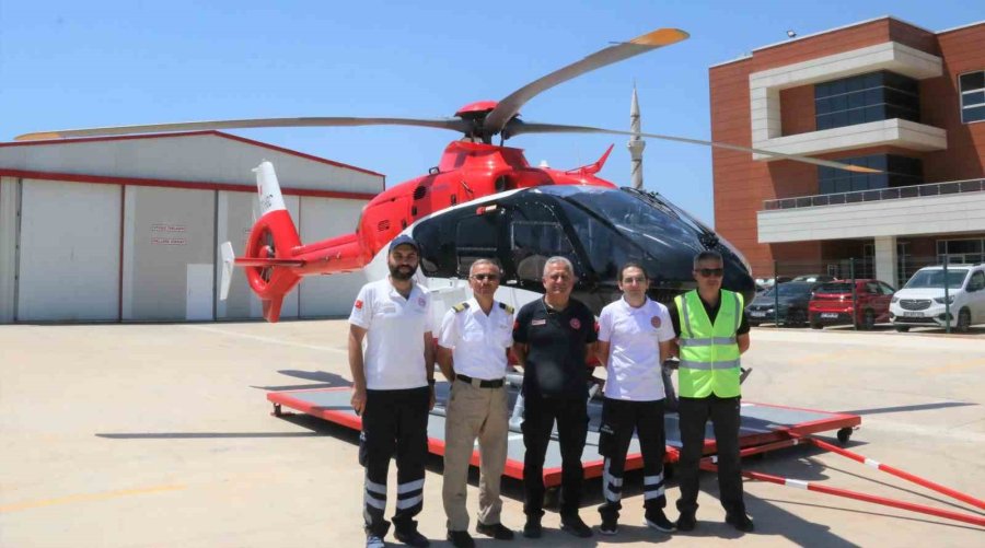 Havada Zamanla Yarışıp, Yüzlerce Hastayı Hayata Bağlıyorlar