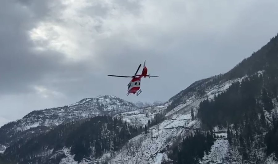 Havada Zamanla Yarışıp, Yüzlerce Hastayı Hayata Bağlıyorlar