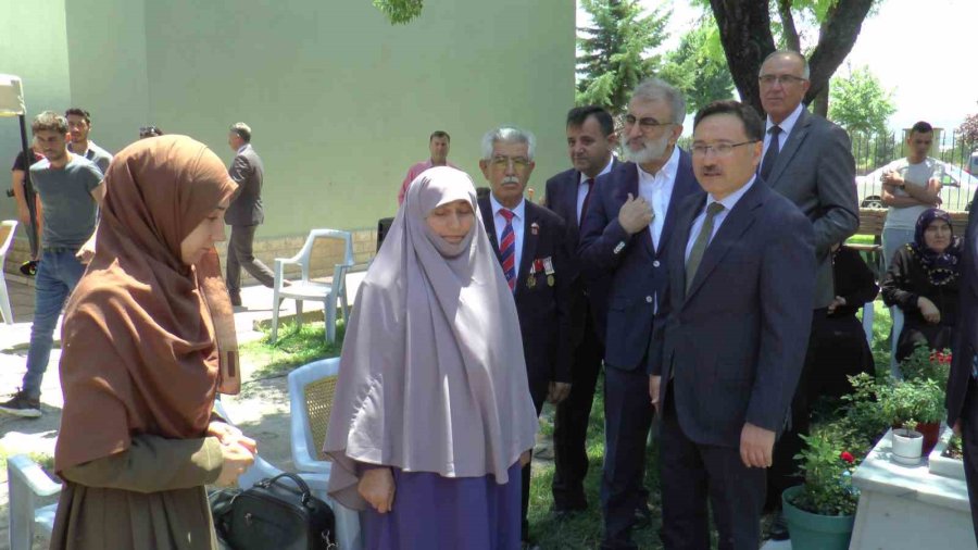 Bayram Arefesinde Şehitler İçin Dua Edildi