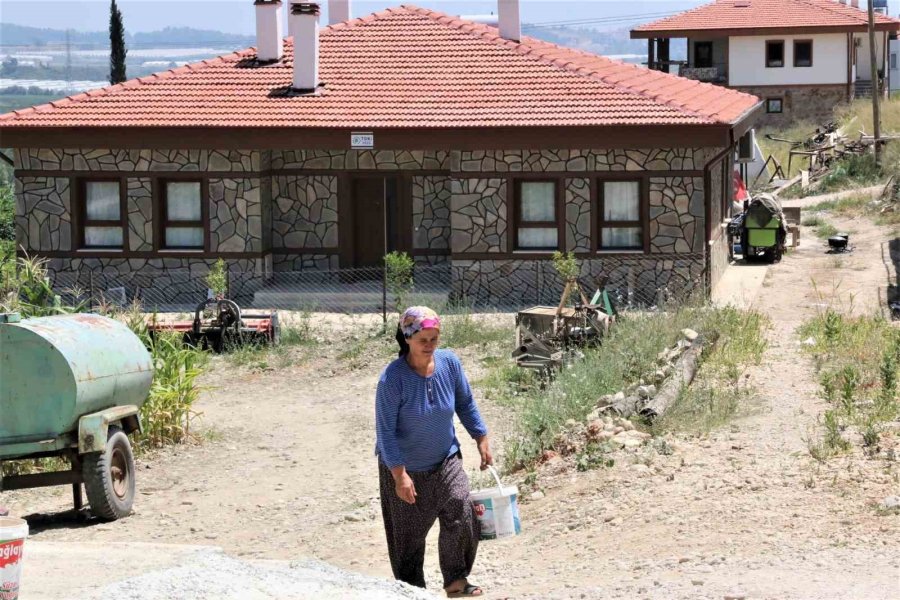 Tarihi Manavgat Yangınında Küle Dönen Mahallede Yeni Evlerde İlk Kurban Bayramı Heyecanı