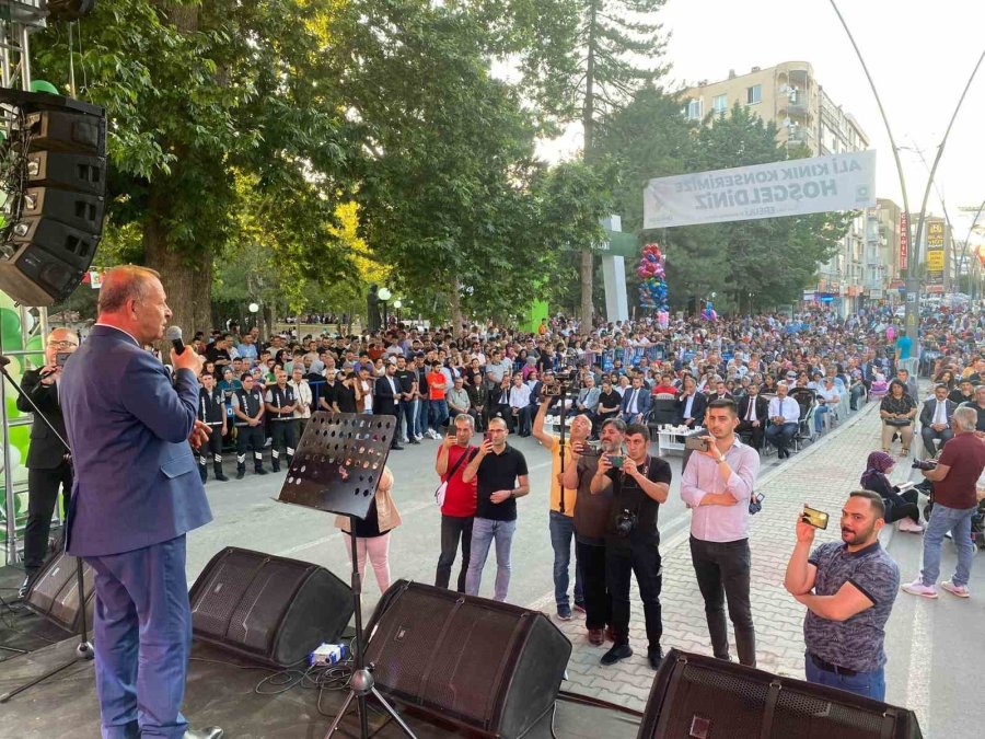 Ereğli’de Yunus Emre Parkı Ali Kınık Konseriyle Açıldı