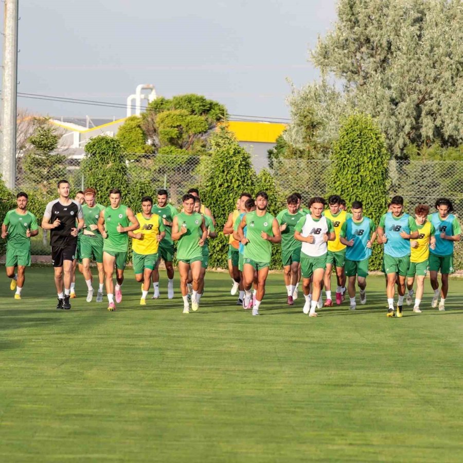 Konyaspor, Yeni Sezon Hazırlıklarına Başladı