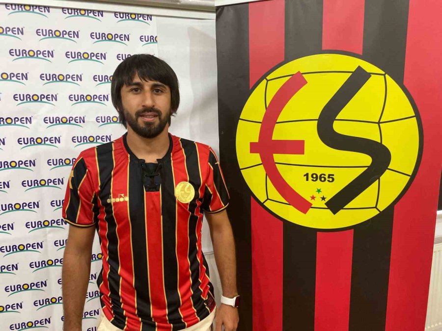 Eskişehirspor, 2 Oyuncuyla Sözleşme İmzaladı