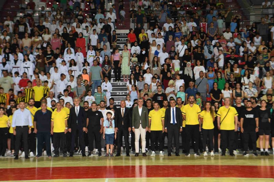 Antalya Spor Okulları Törenle Açıldı