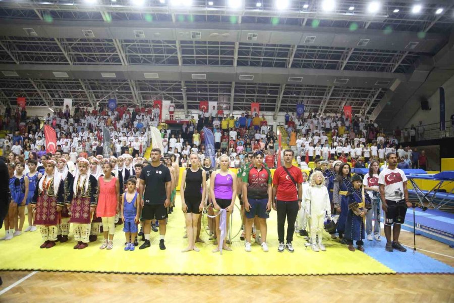 Mersin’de Spor Okulları Ve Engelsiz Spor Okullarının Açılışı Yapıldı