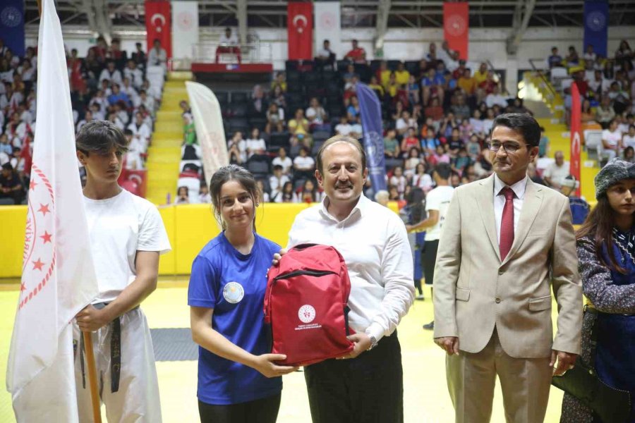 Mersin’de Spor Okulları Ve Engelsiz Spor Okullarının Açılışı Yapıldı