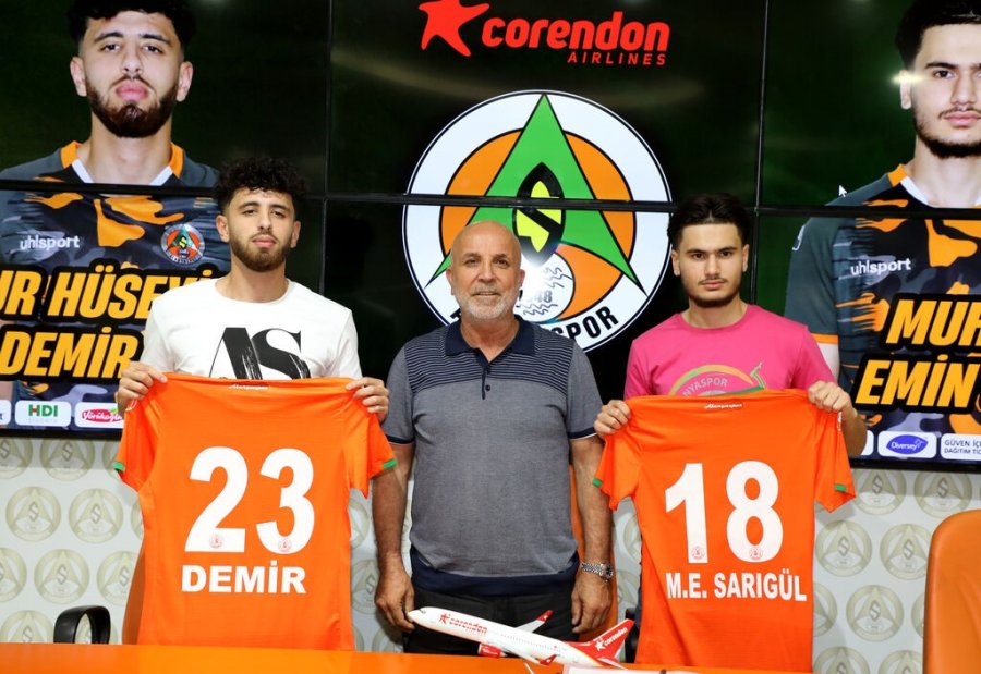 Alanyaspor’a, Hollanda’dan İki Genç Transfer