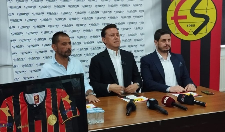 Eskişehirspor, 2 Oyuncuyla Sözleşme İmzaladı