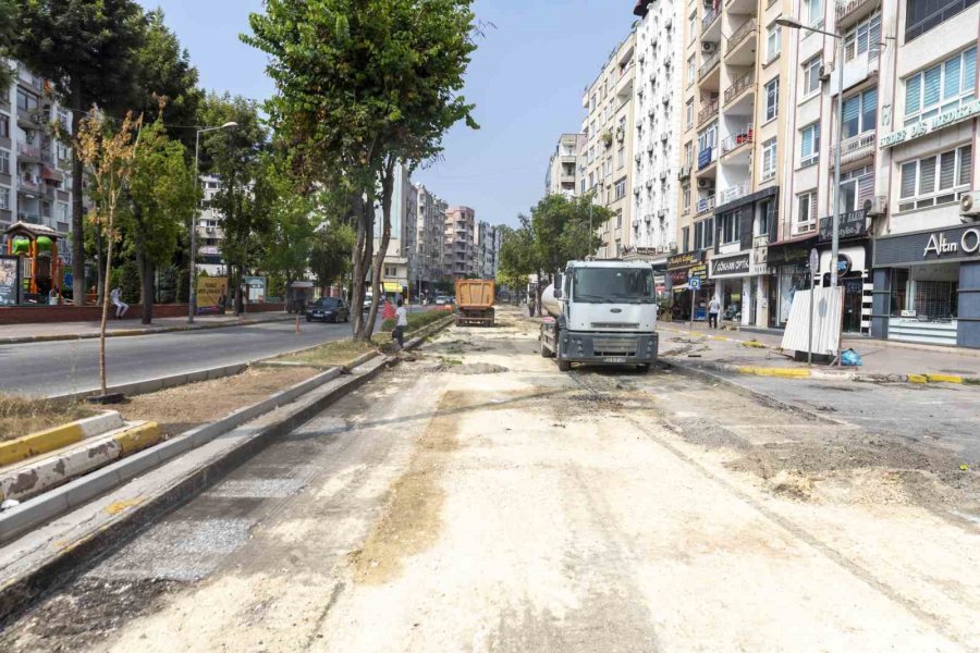 İstiklal Caddesi 3. Etap Çalışmaları Başladı