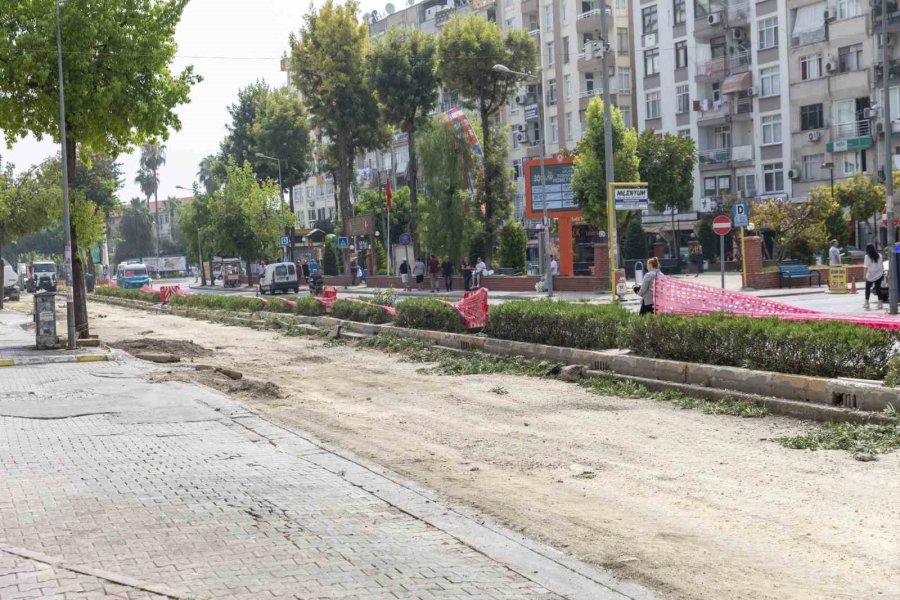 İstiklal Caddesi 3. Etap Çalışmaları Başladı