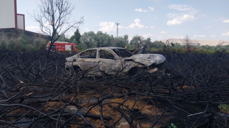 Konya’da Kavşakta Otomobiller Çarpıştı: 1 Ölü, 1 Yaralı