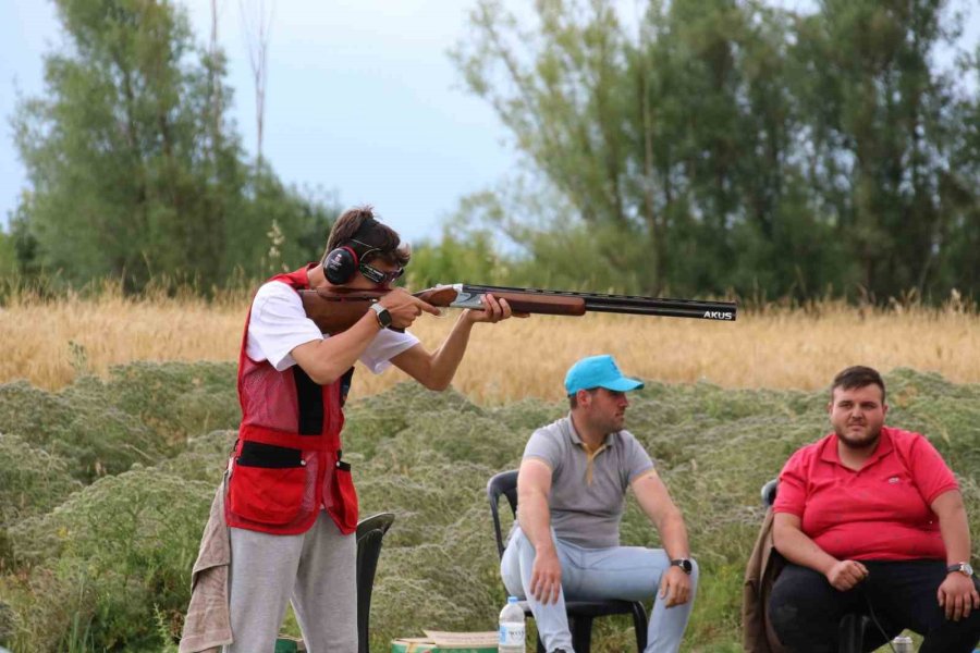 Akşehir’de Trap Atış Yarışması Düzenlendi