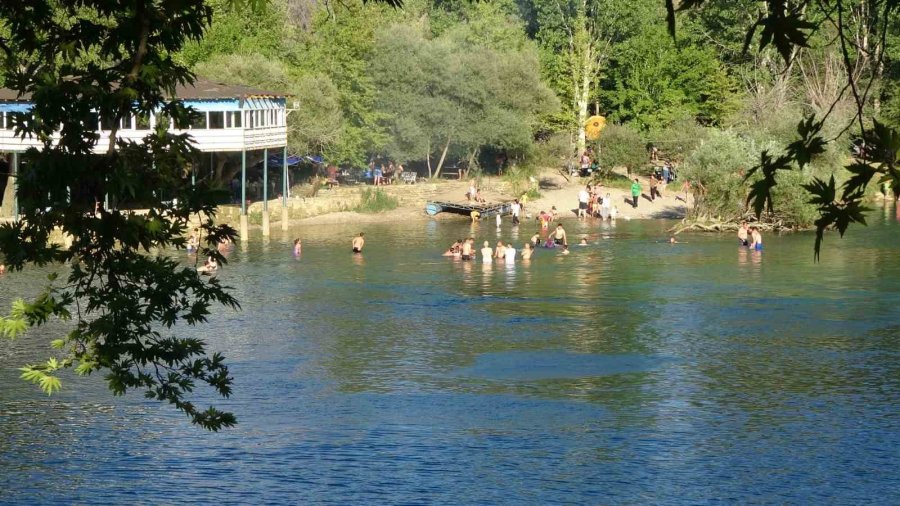 Manavgat Irmağı’nda Tehlikeli Serinlik