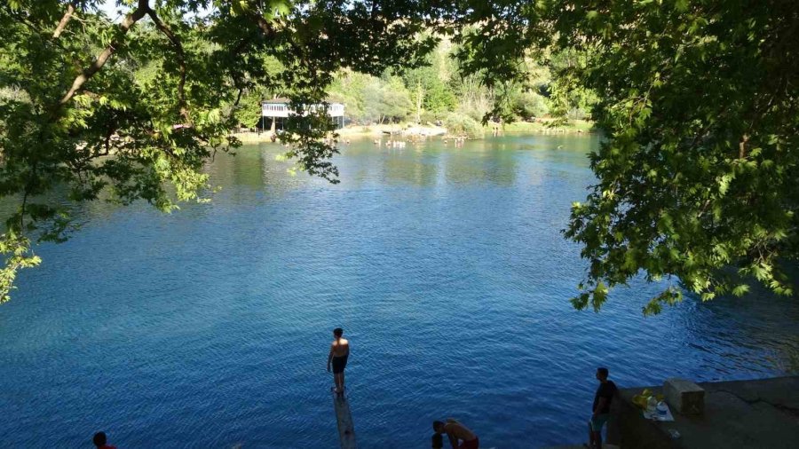 Manavgat Irmağı’nda Tehlikeli Serinlik