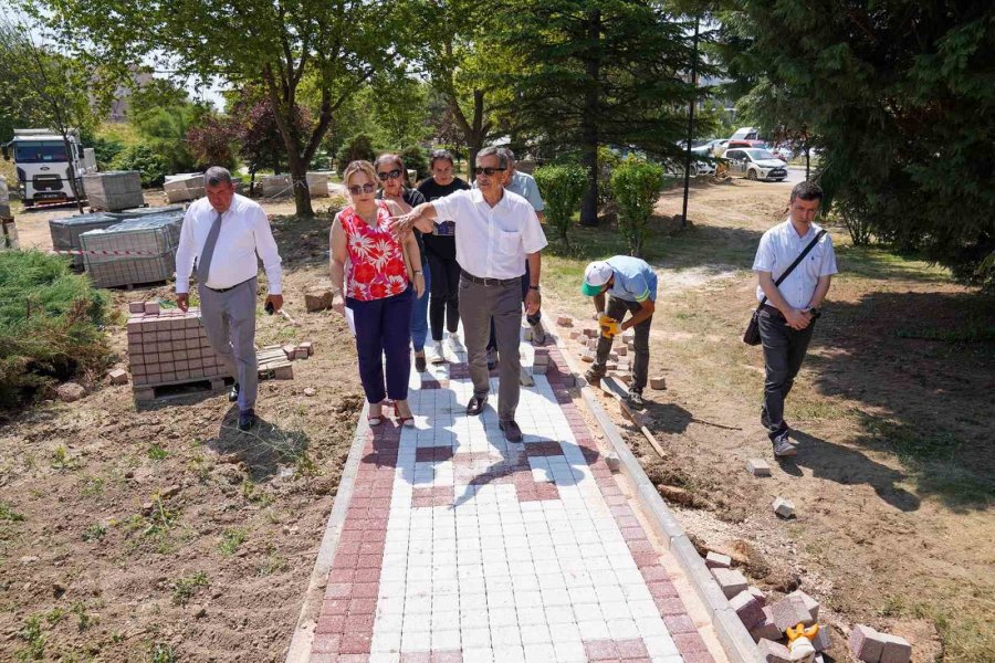 Başkan Ataç, Şehit Piyade Üsteğmen Onur İlkhan Parkı’nda İncelemeler Yaptı