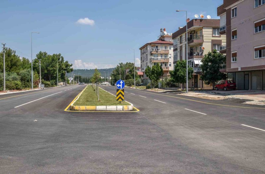 Kepez Varsak’a Modern Şehir Caddesi