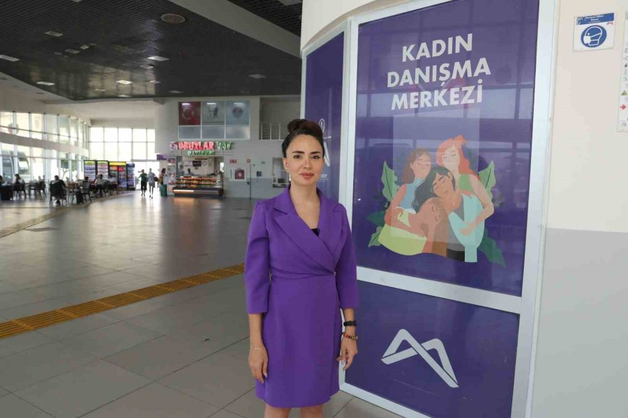 Mersin Otogarında Kadın Danışma Merkezi Hizmeti