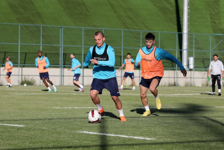 Alanyaspor İlk Hazırlık Maçını Çaykur Rizespor İle Yapacak