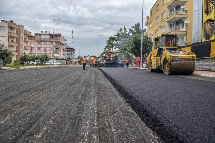 Antalyalı Hakkı Çavuş Caddesi’ne Yeni İmaj