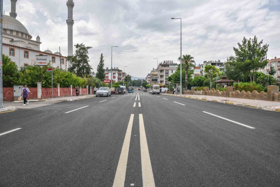 Antalyalı Hakkı Çavuş Caddesi’ne Yeni İmaj