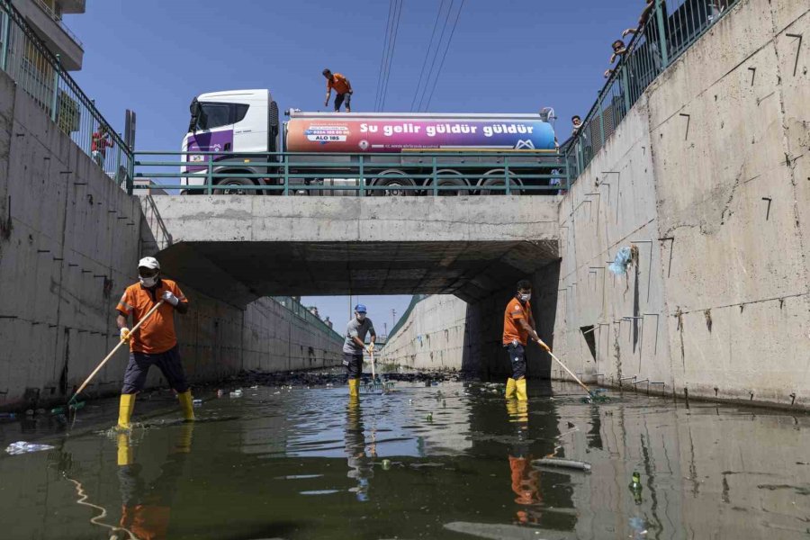 Mersin’de Dereler Temizleniyor