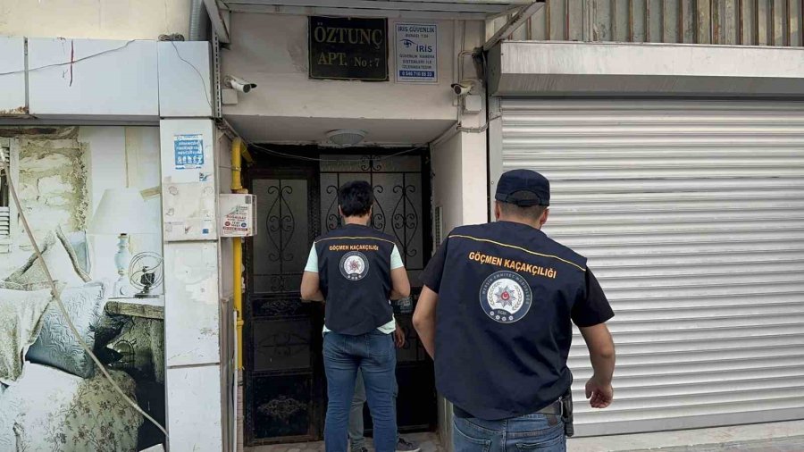 Mersin Merkezli 5 İlde Göçmen Kaçakçılığı Operasyonu: 15 Gözaltı Kararı