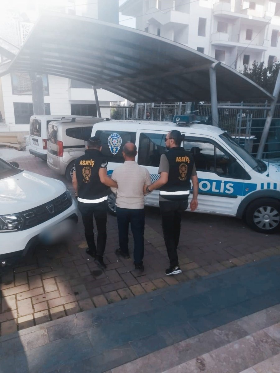 Antalya’da Hapis Cezası İle Aranan 4 Şüpheli Tutuklandı