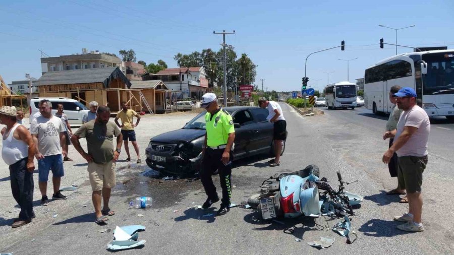 Kask Takmayan Sürücü Ölümden Döndü