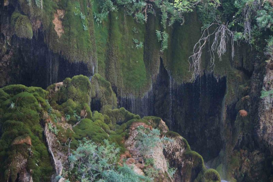 Doğanın El Değmemiş Mirası “yerköprü Şelalesi” Ziyaretçilerini Ağırlıyor