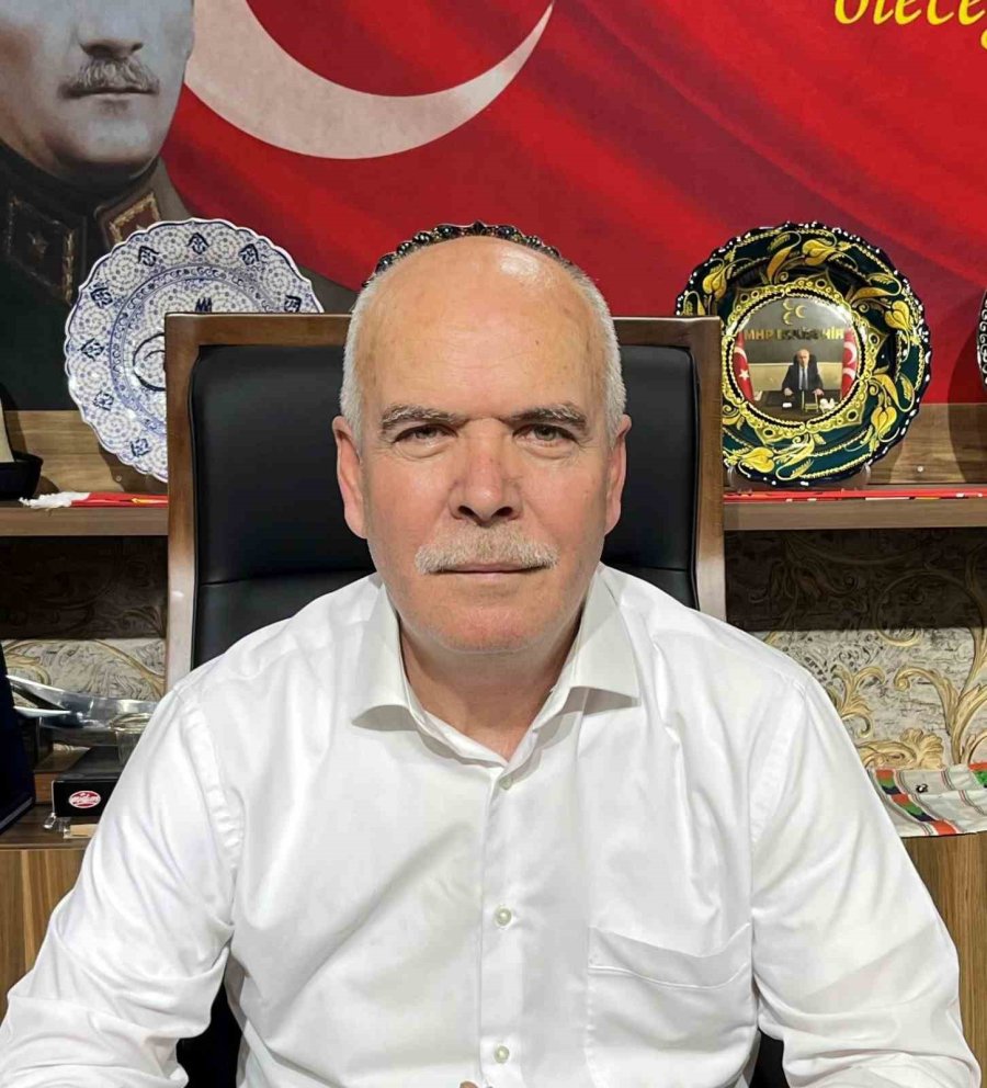 Yılmaz Büyükerşen’in Erken Adaylık Açıklaması Tartışılıyor