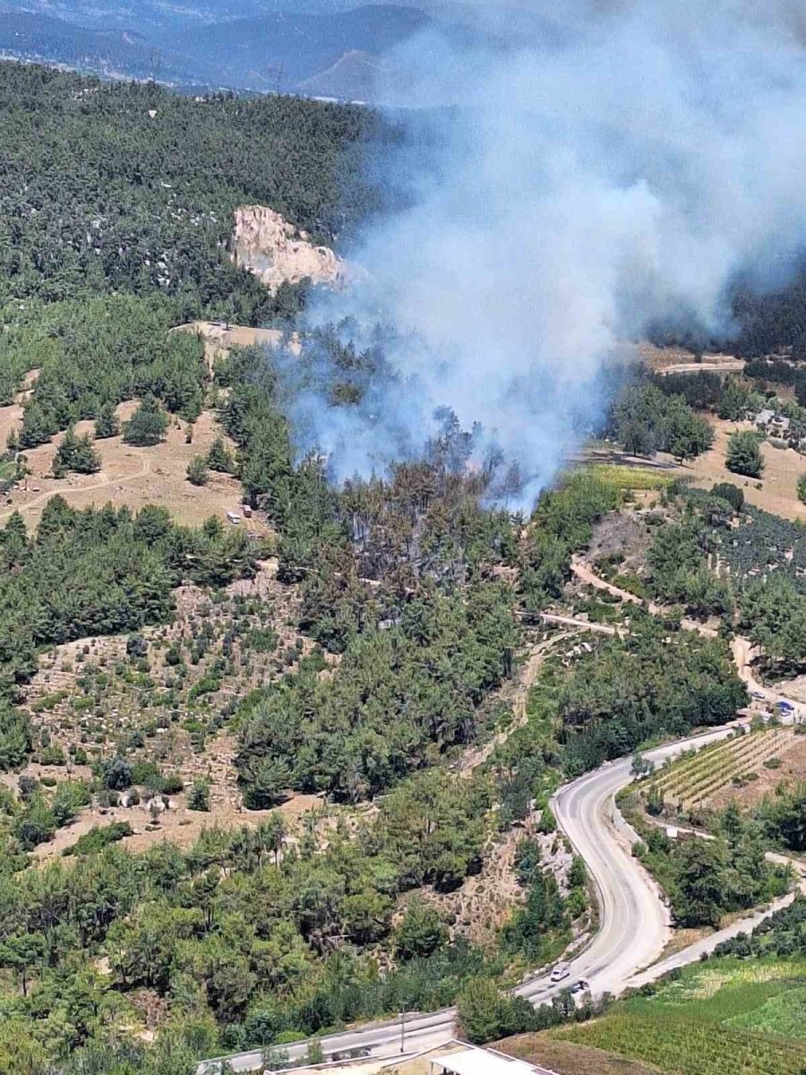 Mersin’deki İkinci Orman Yangını Da Kontrol Altına Alındı