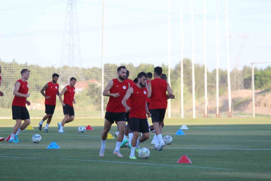 Fta Antalyaspor, Yeni Sezon Hazırlıklarını Sürdürdü