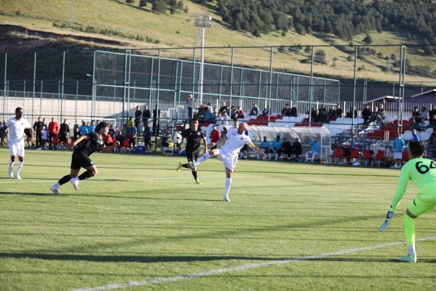 Hazırlık Maçı: Corendon Alanyaspor: 3 - Konyaspor: 1